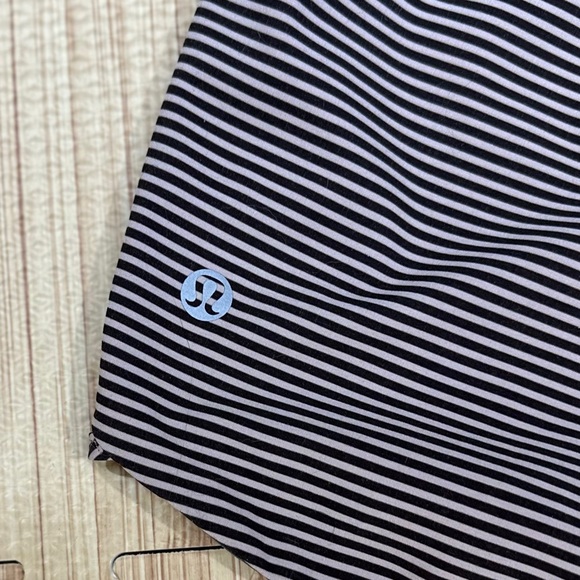 Lululemon Go The Distance Shorts [13112] - Picture 5 of 11